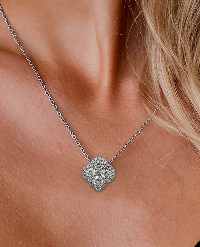 Clover Pendant